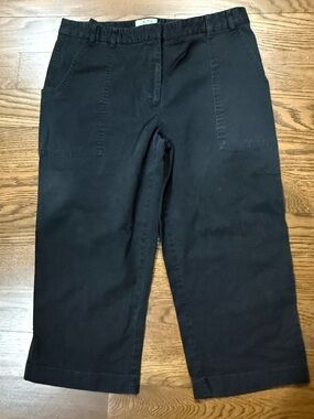 LOFT Black Crop capri Chinos with Pockets